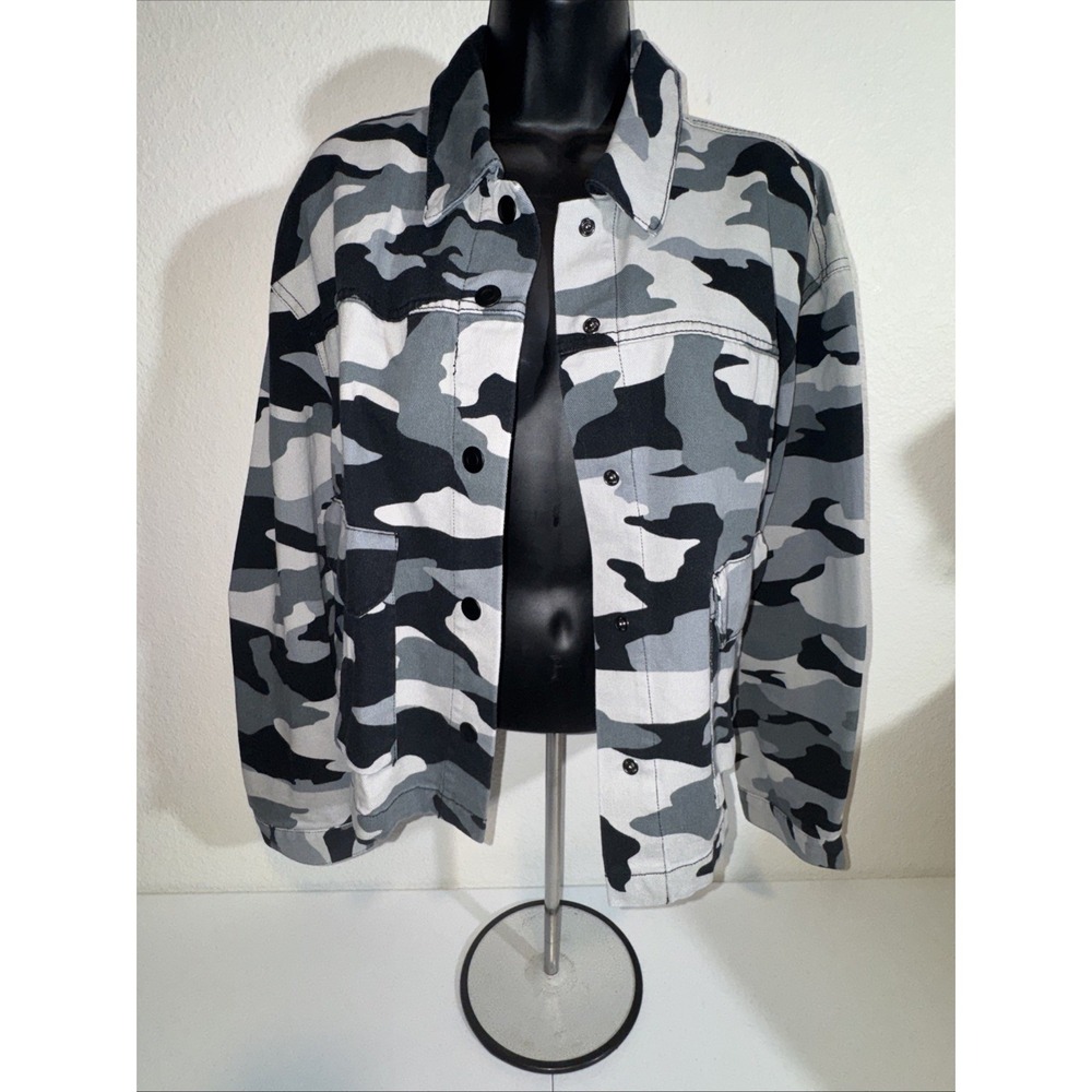 Rock & Republic Jean Jacket Women's Size Large Trucker Camo Denim Camouflage